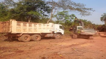 Batouri : le Maire Auberlin Mbelessa met fin au calvaire des usagers du carrefour Collège Bary